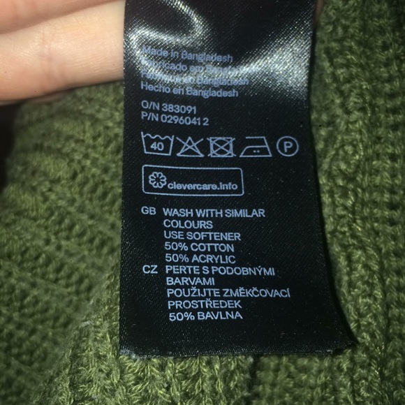 Dark Green Long oversized Divided sweater - Picture 2 of 2